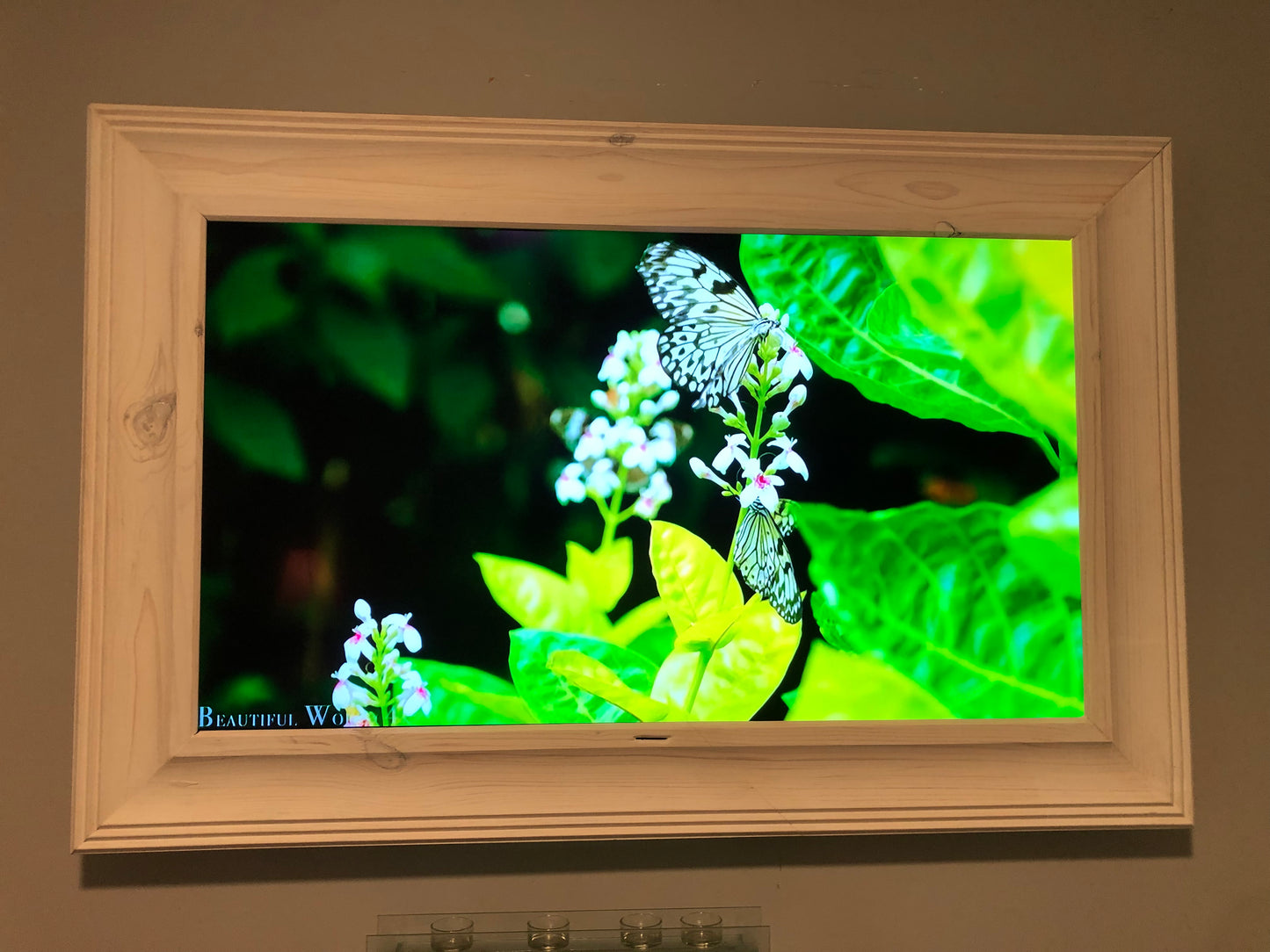 61 to 70 inch Television Frame